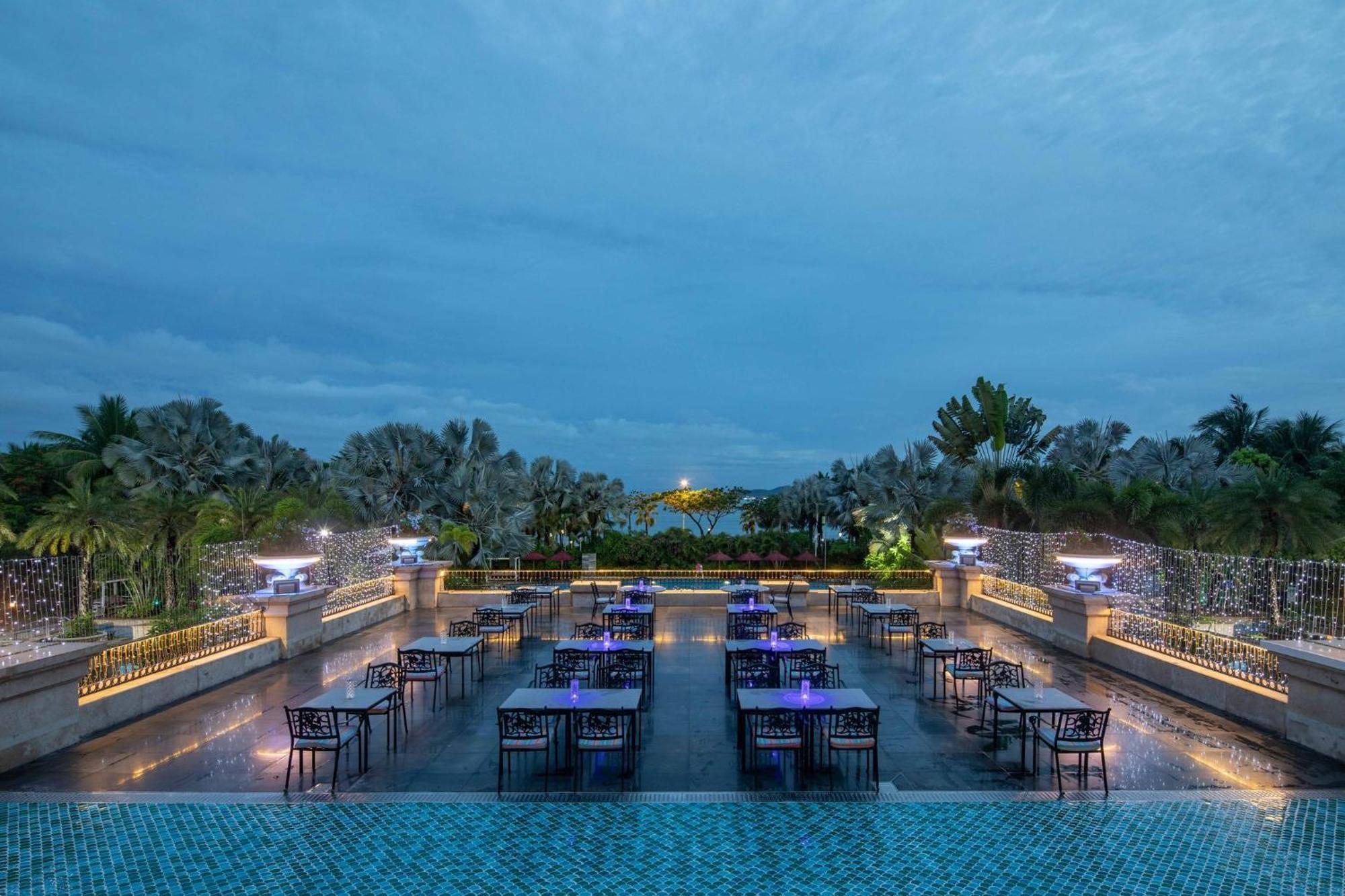 Crowne Plaza Resort Sanya Bay By Ihg Exterior photo